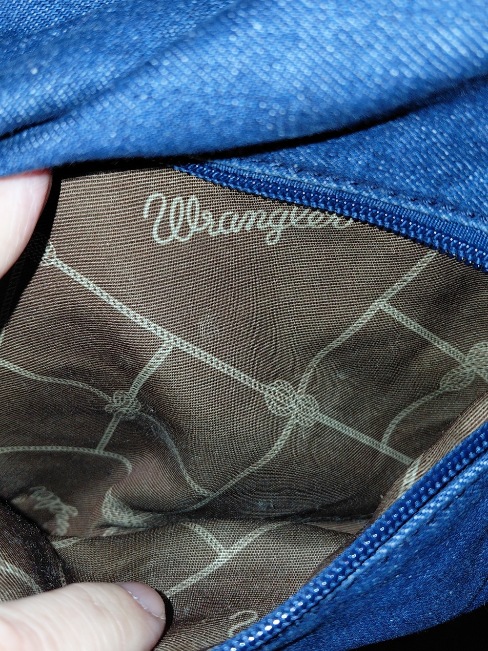 Wrangler Blue Denim Hobo Bag with Brown Tooled Leather Accents - Picture 7 of 11
